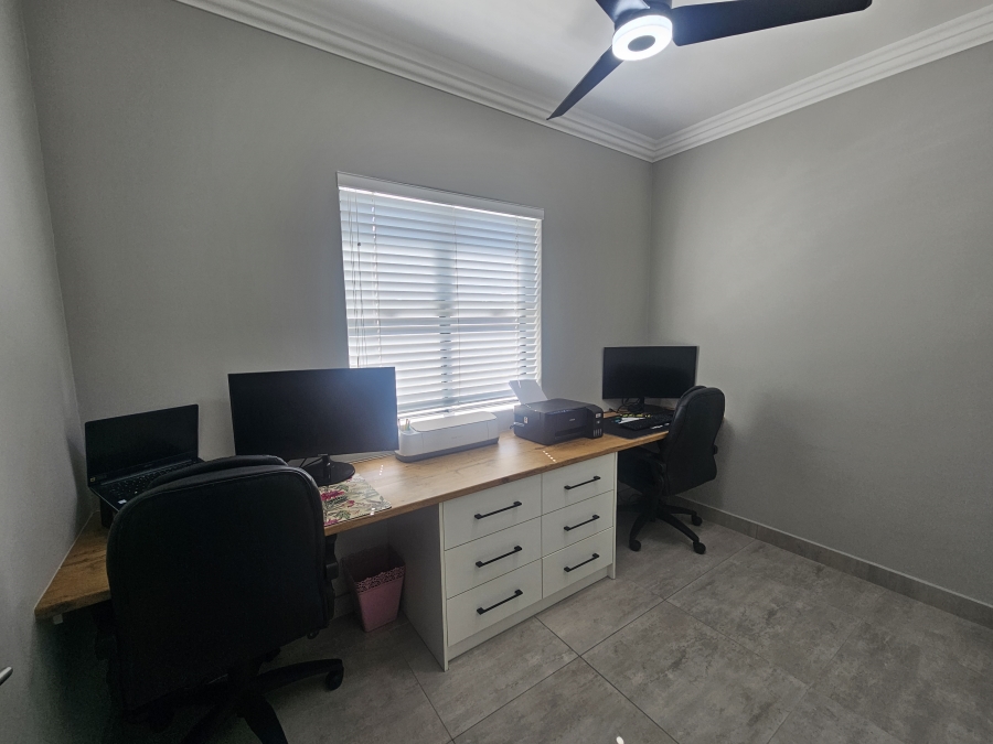 3 Bedroom Property for Sale in Brackenfell South Western Cape